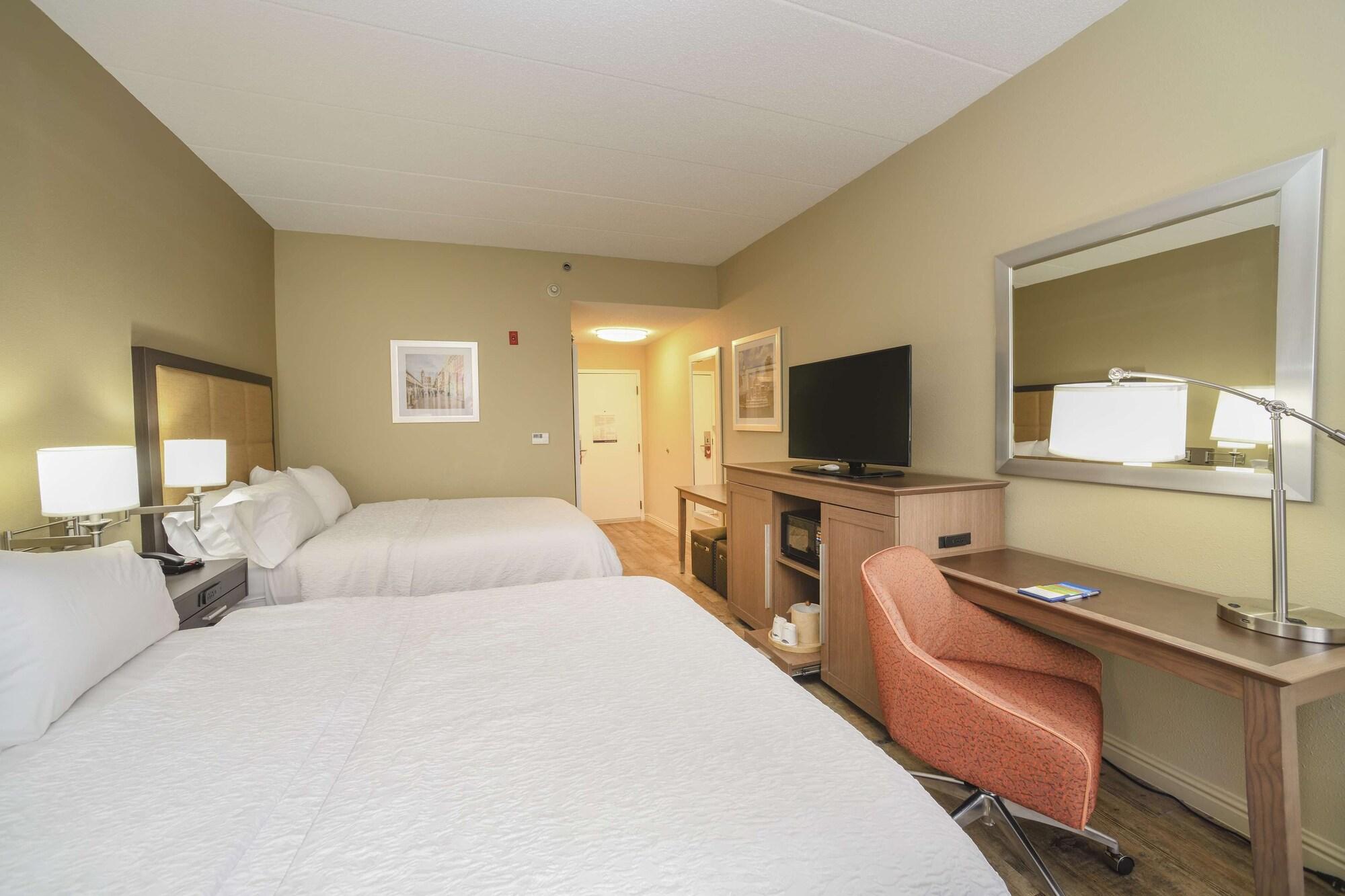 Hampton Inn Cincinnati Eastgate Exteriör bild