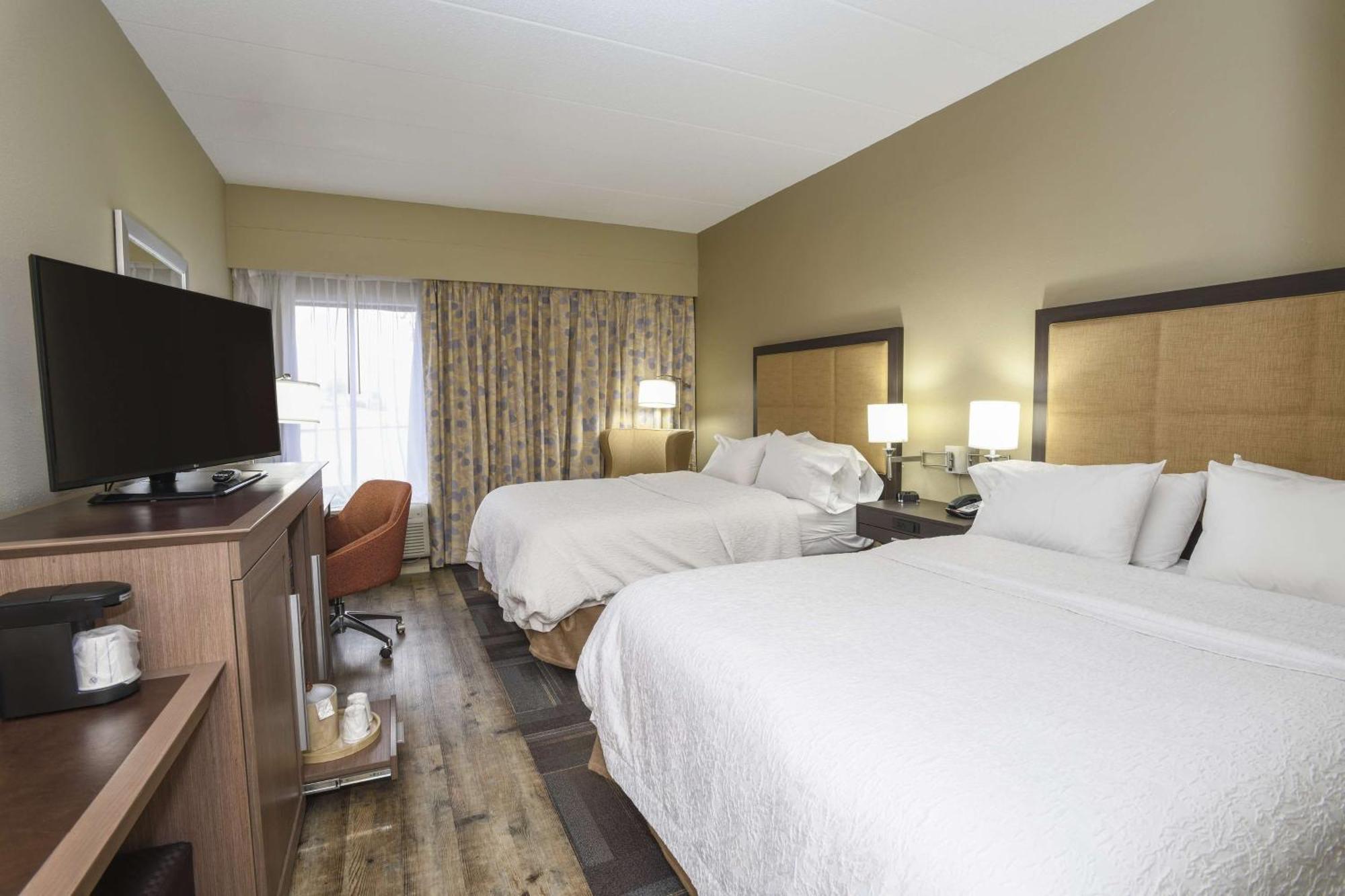 Hampton Inn Cincinnati Eastgate Exteriör bild