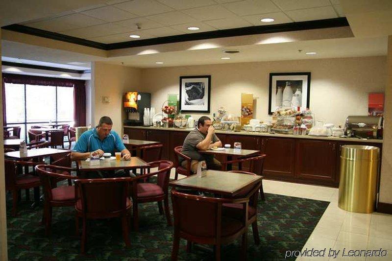 Hampton Inn Cincinnati Eastgate Restaurang bild