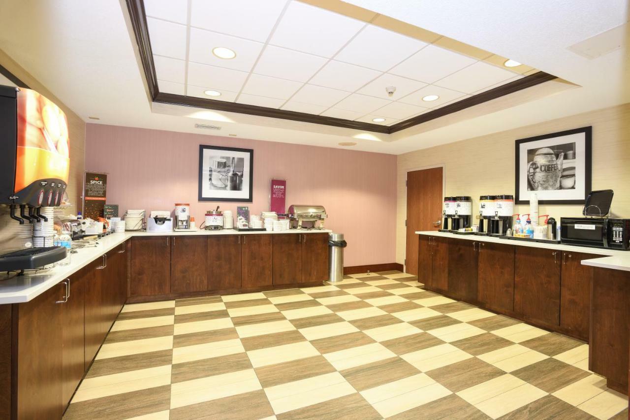 Hampton Inn Cincinnati Eastgate Exteriör bild